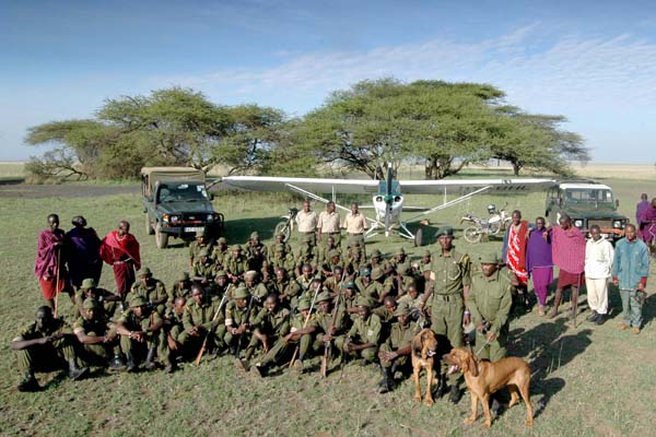 images/who-we-are/timeline/timeline-2011-BLF-grows-Game-Scouts-with-Dogs,-Donkeys,-Cars-&-Plane-600w.jpg